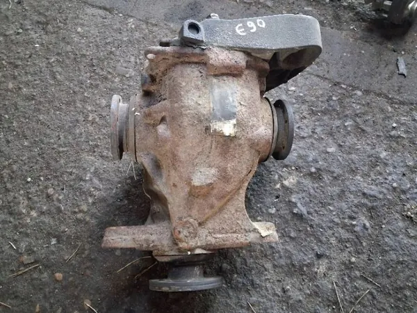Bakaxel Differential BMW E90 2.0 B 3.38 Begagnad image 2