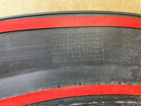 OEM 8W9853717 Kotflügelleiste Links Vorne Audi A4 B9 image 8
