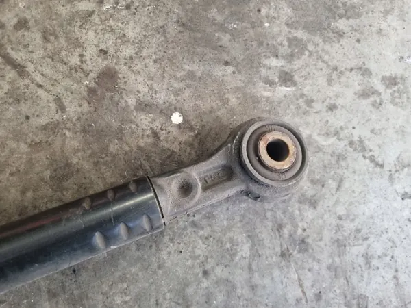 Barre Panhard Jeep Wrangler JL OEM P68320342AC image 3