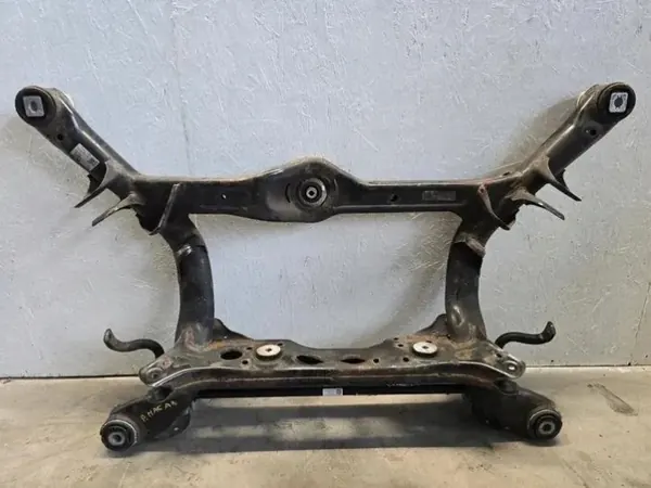 Cadre arrière Porsche Macan OEM 95B505235D image 6