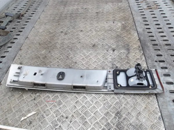 VW Sharan MK1 Bakluckafoder OEM 7M3945255H image 4
