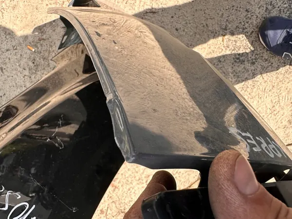 Fram vänster skärm Renault Kangoo IV OEM 631019140R image 3