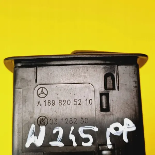 Rechter voorraam schakelaar Mercedes Benz B W245 A1698205210 image 2
