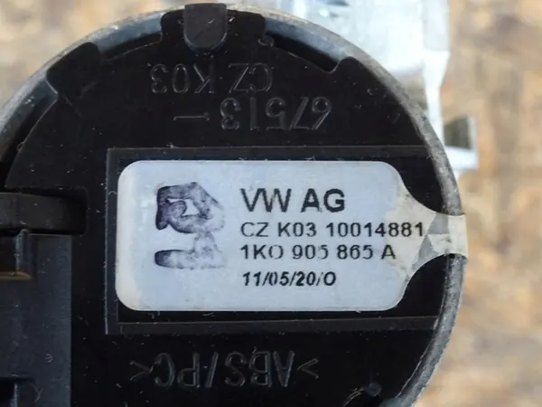 Sytytyskytkin Scirocco Golf A3 Leon 1K0905851B image 5