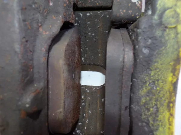 Vorderer rechter Bremssattel BMW E60 / E61 X-Drive 60/30/X image 3