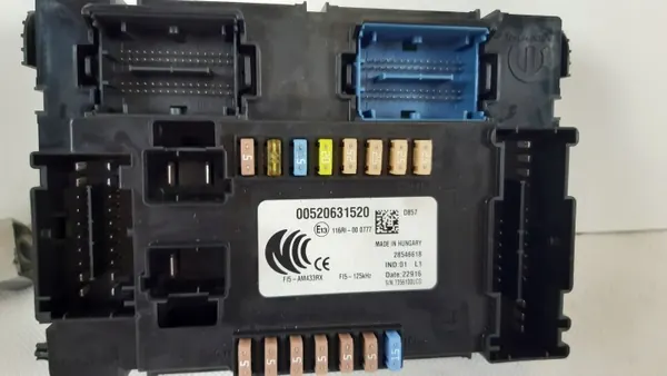 Fiat Tipo II 1.6 MTJ Computador BSI OEM 00519773460 image 8