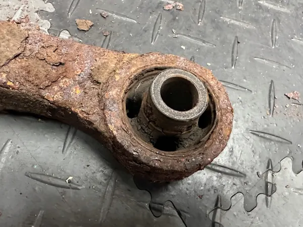 Poutre de différentiel arrière Mitsubishi MB856433 pour Lancer Evo image 3