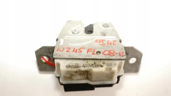 Serrure de hayon OEM 371117133 pour Mercedes W245 image 5