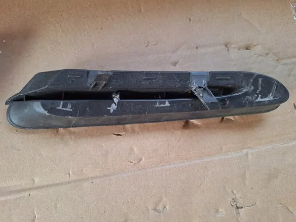 Rejilla de parachoques delantera derecha izquierda Opel Mokka A OEM image 4