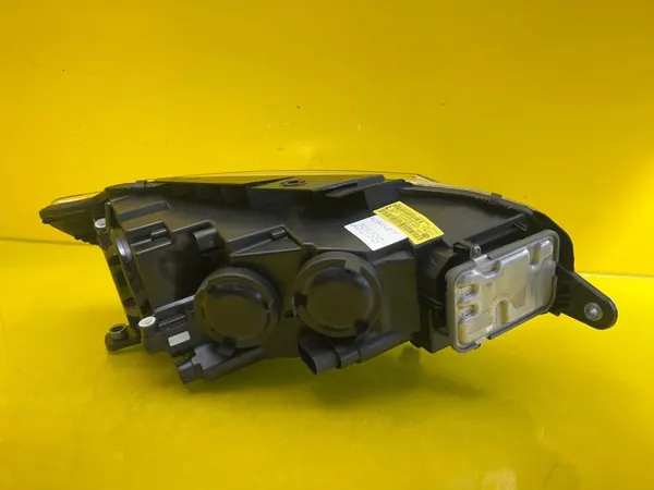 VW Passat CC Xenon Ajovalot Vasemman Oikean 08-12 3C8941754C 3C8941753C image 7