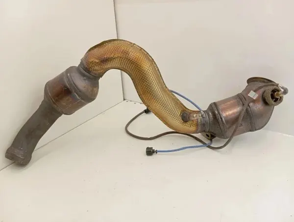 Katalysator OEM A2054904014 voor Aston Martin DB11 image 2