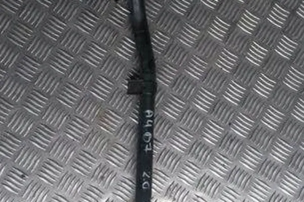 Jäähdytysputki AUDI A4 2.0L bensiini 2007 06D121071R image 2