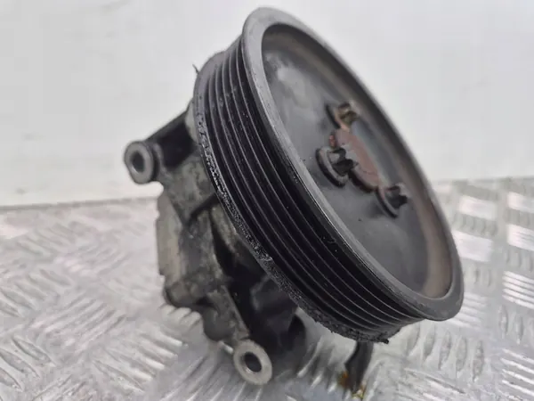 SERVOSTYRNINGSPUMP MERCEDES C KLASA 203 A0044661301 image 2