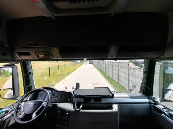 MAN TGX Euro 6 slaapcabine - Gebruikt OEM-onderdeel image 8