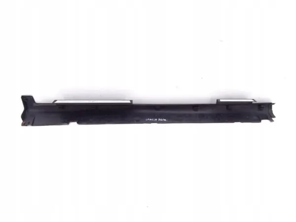 Cubretapón derecho Lancia Delta III 08-14 OEM image 7