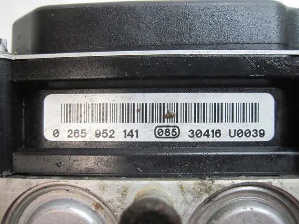 ABS-jarrupumppu OEM 9804790480 Citroen DS5:lle image 7