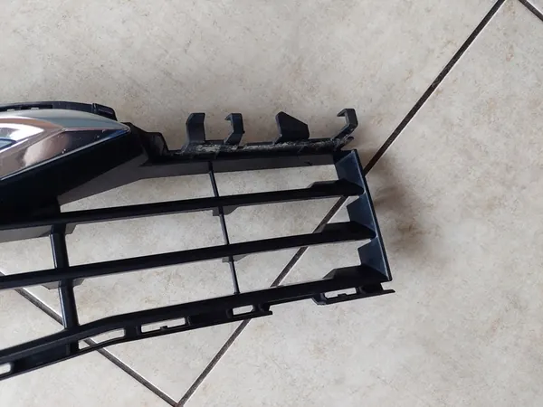 Griglia Paraurti - Destro Anteriore - BMW 5 G30 G31 - OEM image 5