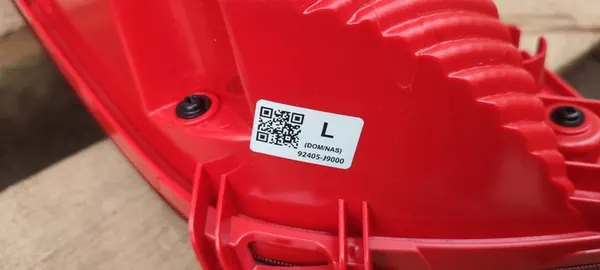 Luz trasera izquierda Hyundai Kona 92405J9000 image 8