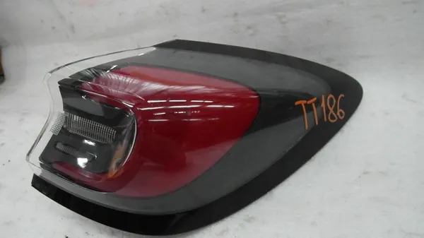 FORD PUMA MK2 HÖGER BAKLYKT image 2