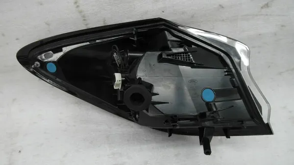 FORD PUMA MK2 HÖGER BAKLYKT image 3