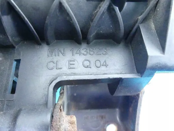 Colector de admisión Smart Forfour I 04-06 1.5 16V Colt image 7