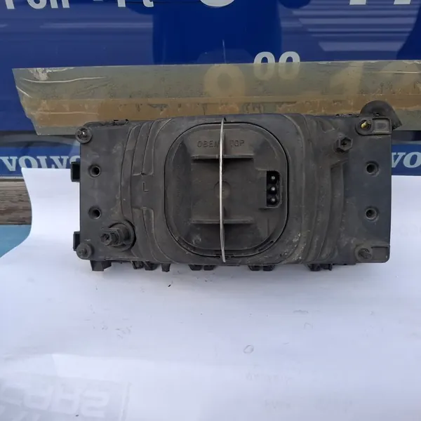 VOLVO 740 760 Vasemman Puolen Ajovalo 84-89 image 2