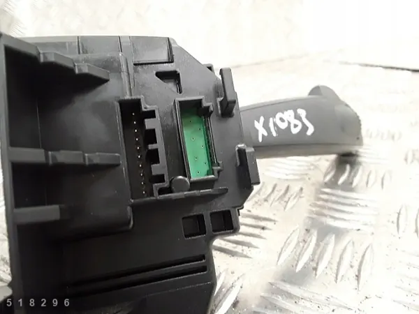 Commutateur Volvo OEM 31343021 pour V60 2014 image 3