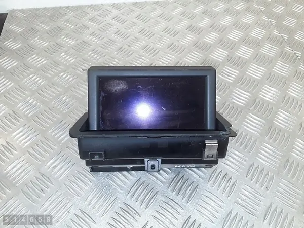 Pantalla de visualización Audi A1 OEM 8x0857273 - Usado image 2