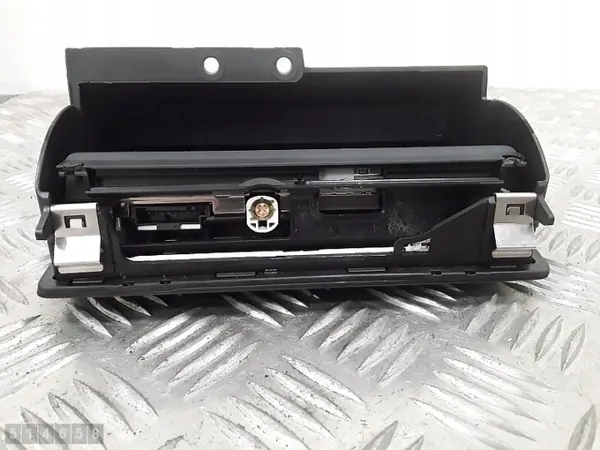 Pantalla de visualización Audi A1 OEM 8x0857273 - Usado image 5