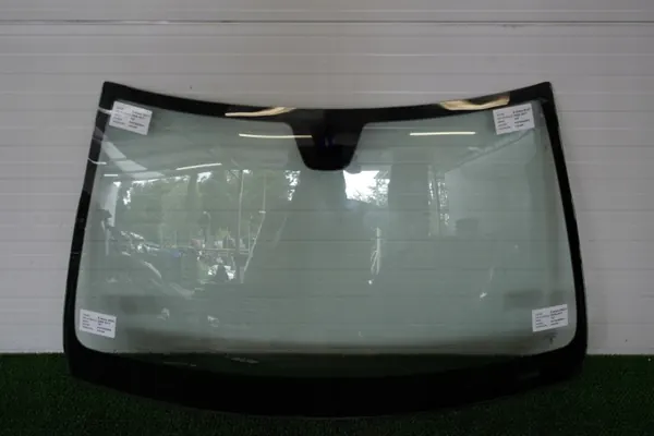 MERCEDES E-KLASA W207 09-16 Coupé framruta sensor image 2