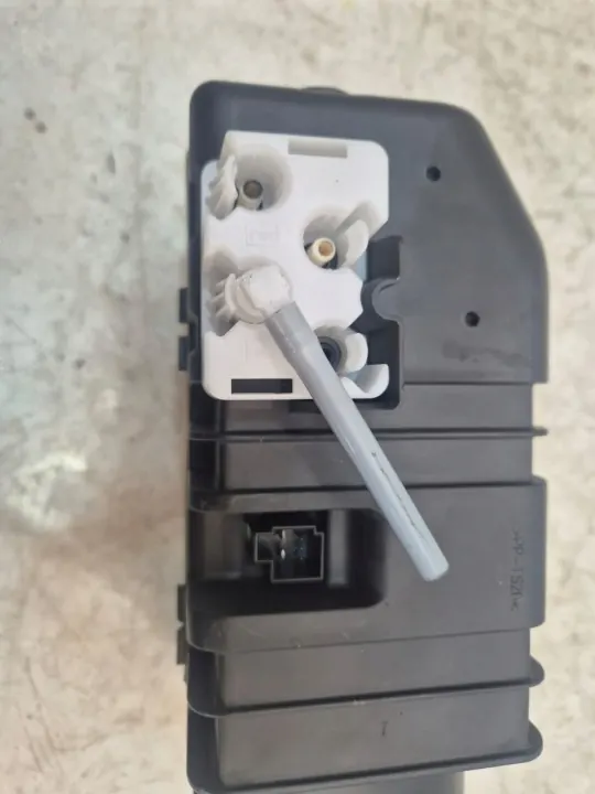Mercedes S550 W222 Zitpomp OEM A2226900025 image 3
