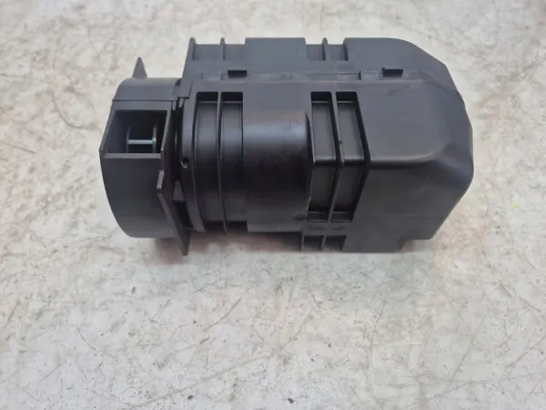 Mercedes S550 W222 Zitpomp OEM A2226900025 image 4