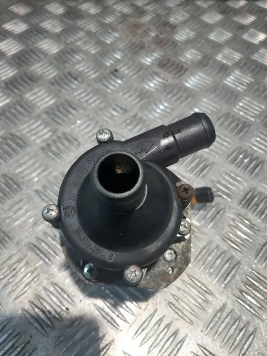 Pompe à eau d'origine BG65X25KI 24V - Occasion image 8