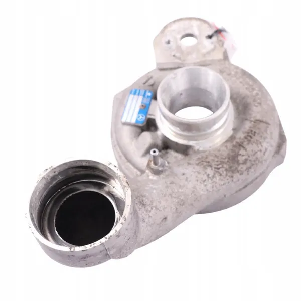 Mercedes OM651 Turbon Kylmäpuoli OEM A6510900980 image 3