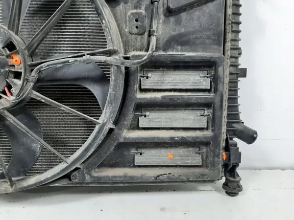 Radiateur d'eau Ford Transit Custom V362 OEM GK21-8C342-BC image 3