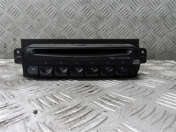 Elevador Chrysler Voyager IV OEM P5064003AD - Usado image 2
