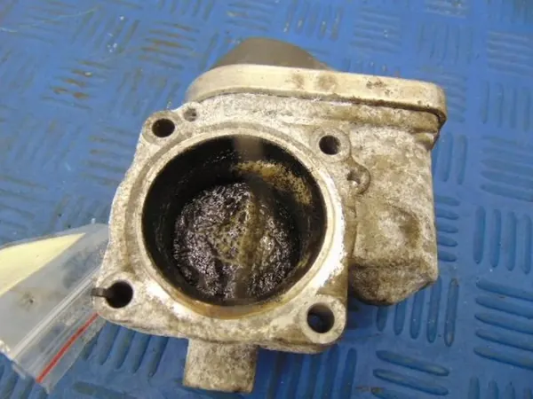 VOLKSWAGEN TOURAN 1.6FSI VÁLVULA 036133062Q image 5