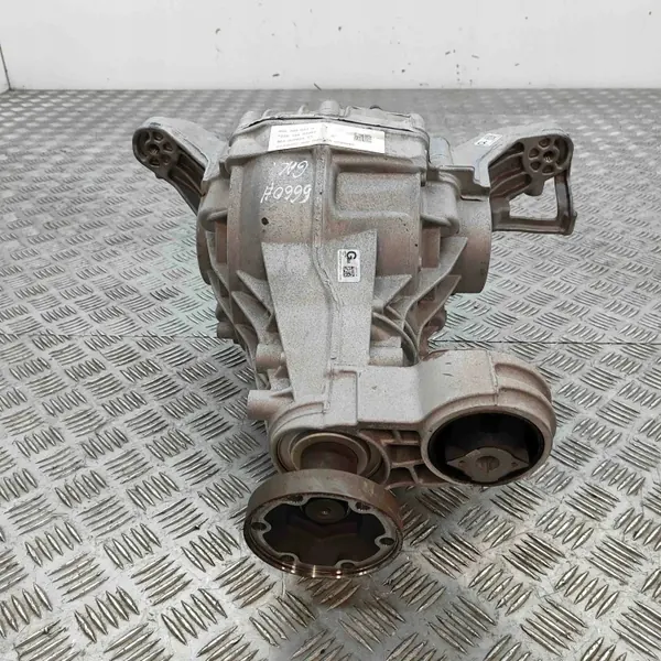 Achterste Reductor Porsche Cayenne Coupe 9YB 0DG500043H image 4