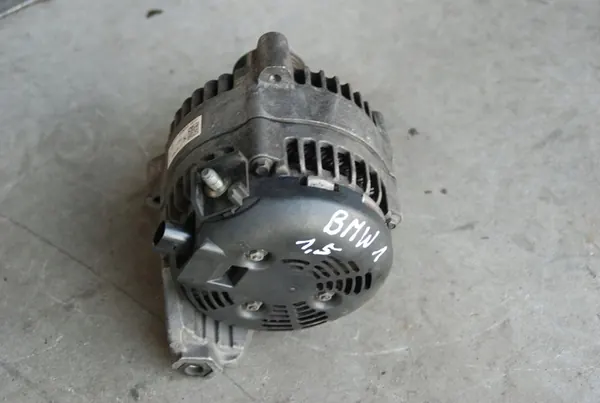 BMW F20 F21 LCI 114d 116d Alternator 180A OEM 8626086 image 3