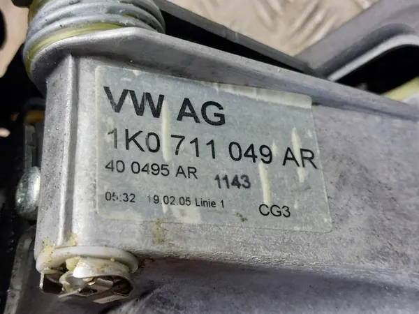 Vaihteiston Vaihde + Liitännät Audi A3 8P 1.6 8V image 4