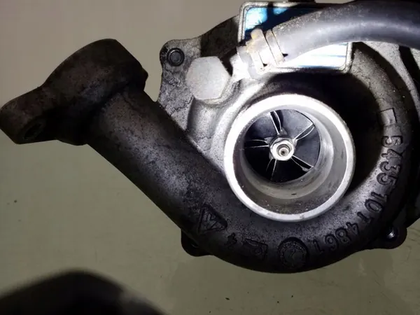 Turbocompresor BV35-007 Citroen C1 1.4 HDi image 3