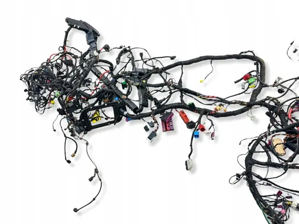 Harness eléctrico Audi A5 OEM 8W0971822D - Usado image 4