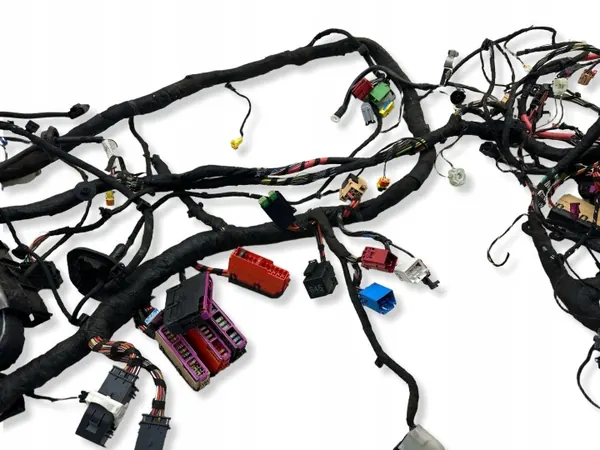 Harness eléctrico Audi A5 OEM 8W0971822D - Usado image 7