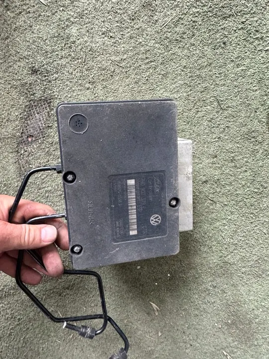 VW T5 ABS Pomp Controller 7H0614111L 7H0907379L image 4