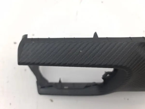 Handschuhfachrahmen KIA Stonic 2022 OEM 84721H8RB0 image 10