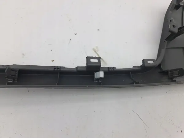 Handschuhfachrahmen KIA Stonic 2022 OEM 84721H8RB0 image 8