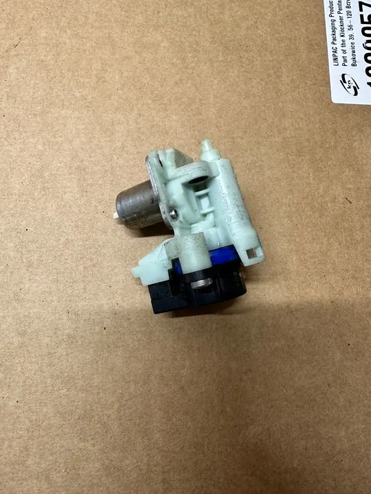 Capteur de soupape AdBlue Mercedes Volvo BMW 98001576 image 1