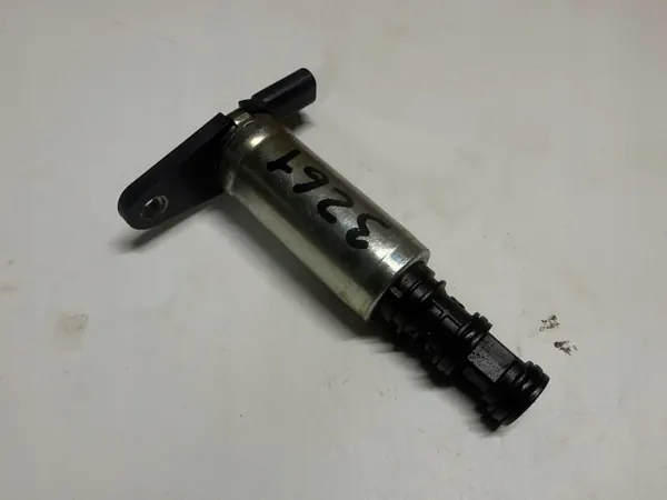 Sensor de cigüeñal Jeep OEM 05047897AC image 3