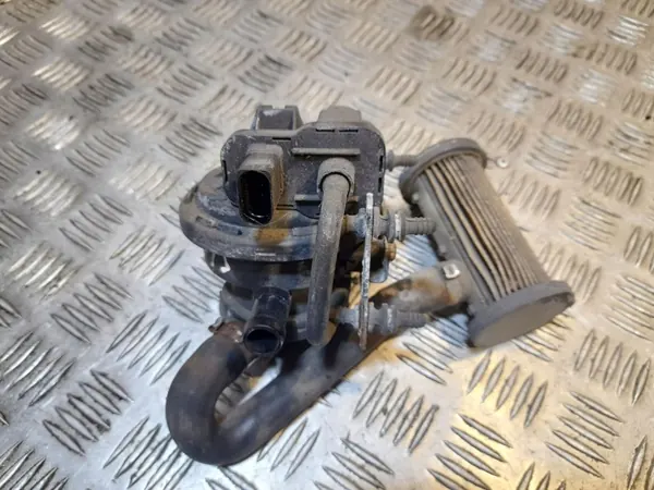 Audi A6 S6 C6 4F Säiliön tuuletusventtiili OEM 4F906271B image 2