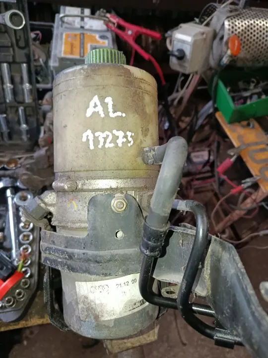 OEM 8Z0423156F ohjauspumppu Audi A2 1.4 TDI:lle image 2